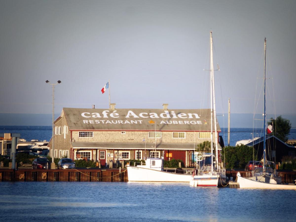 Auberge Cafe Acadien Bonaventure Zewnętrze zdjęcie